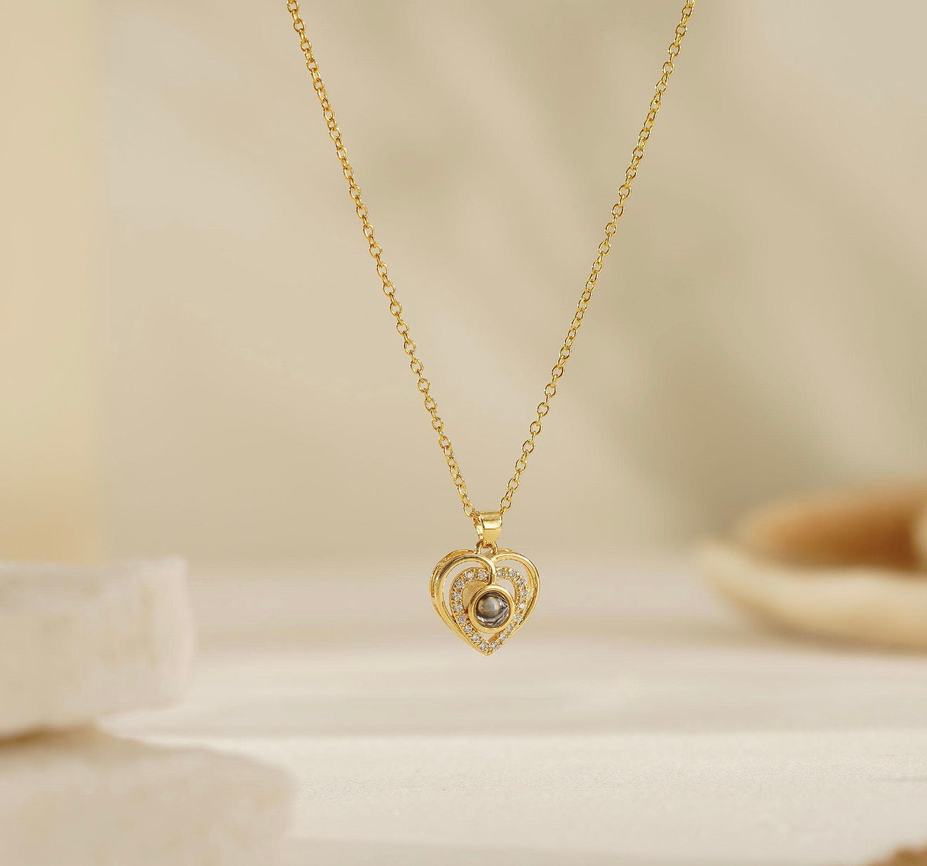3-hole heart Zircon photo Necklace