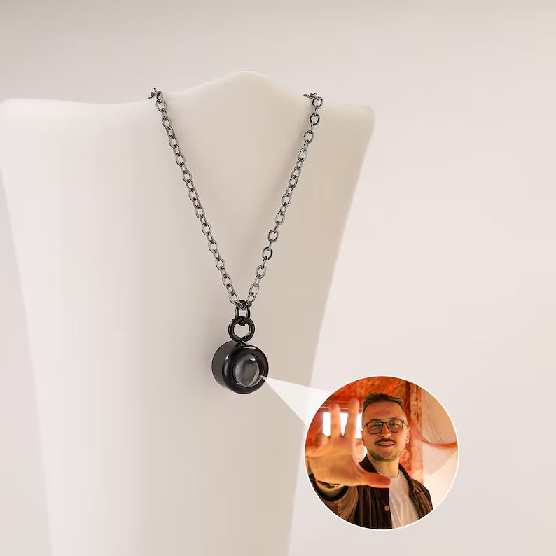 Circle Projection Necklace