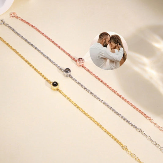Cross Chain round Projection Bracelet