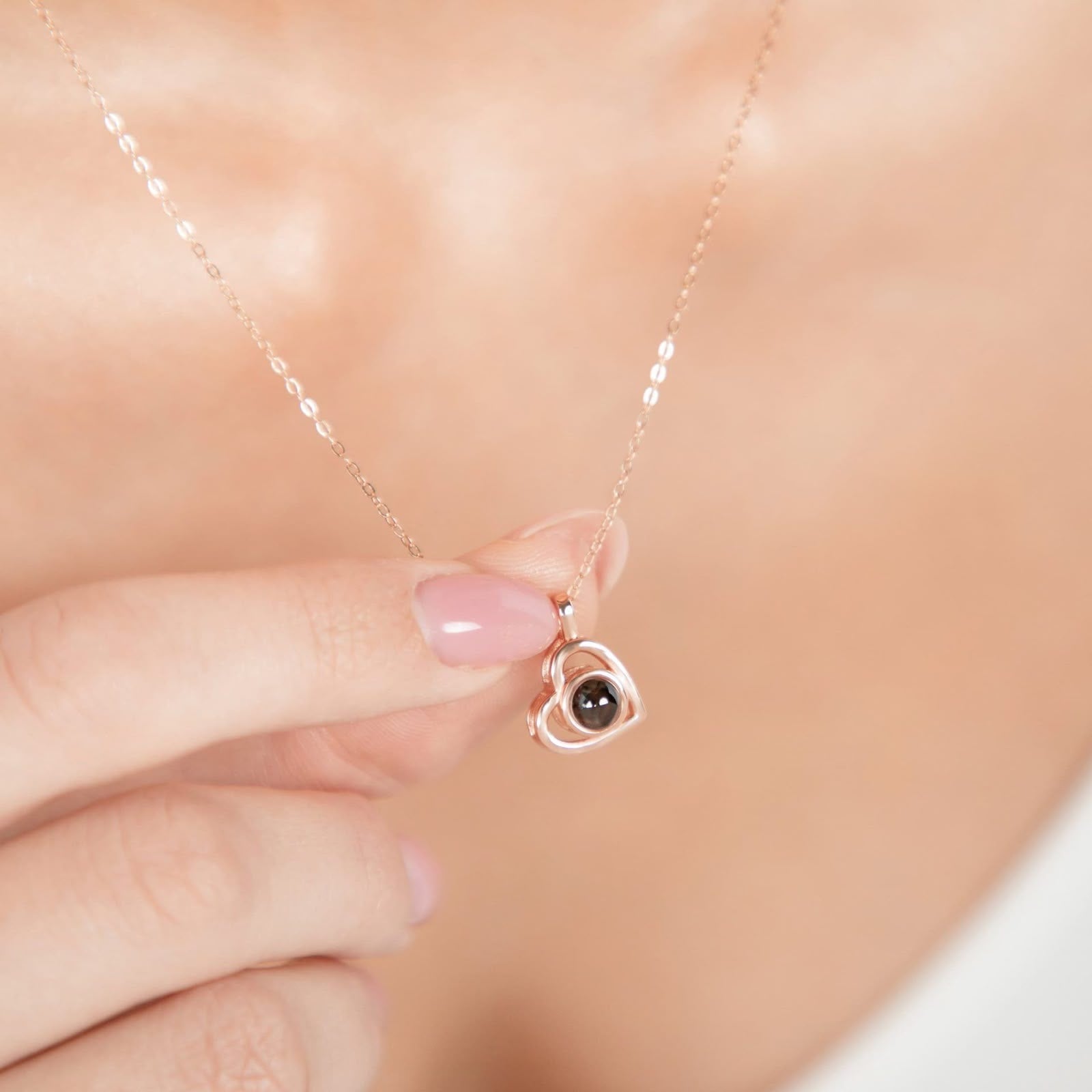 Simple Heart Photo Necklace