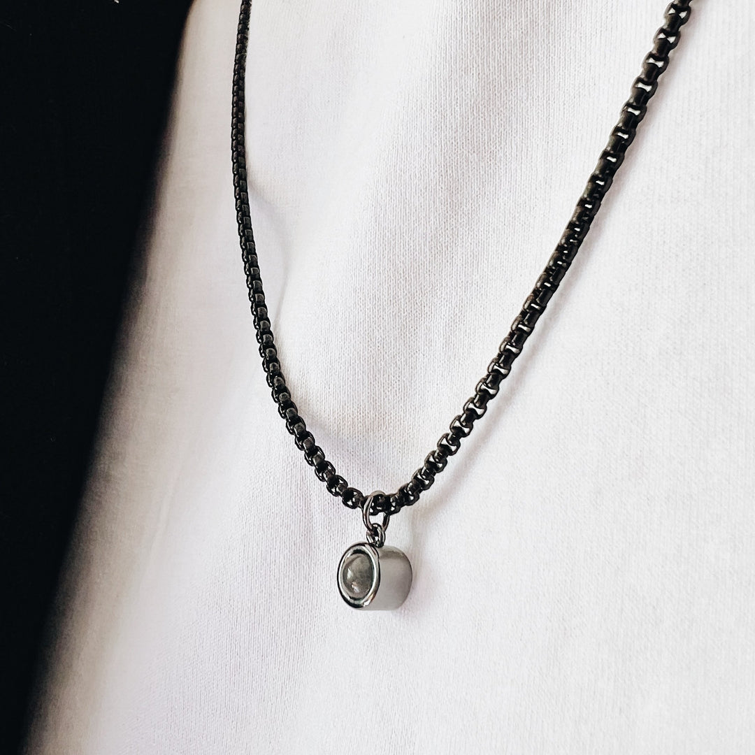 Box Chain Round bead photo Necklace
