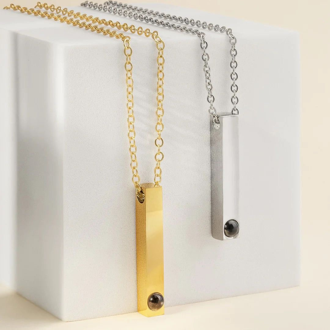 Column Projection Necklace