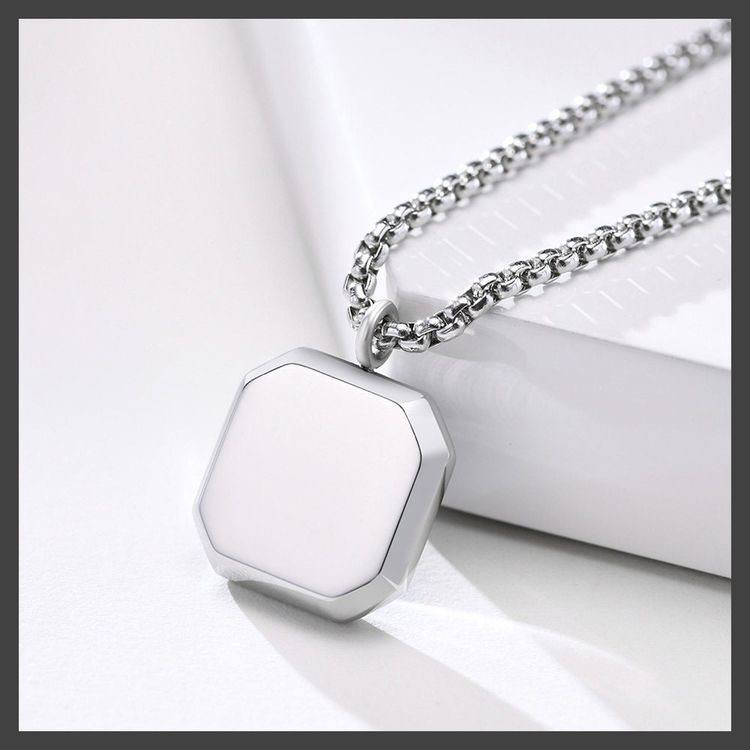 The limestone square necklace